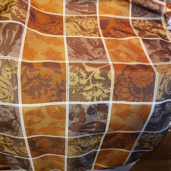 Oblong Fall tablecloth - Picture 2 of 4